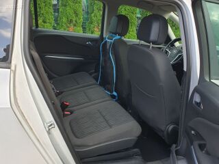 Opel Zafira Tourer 2.0 121kW