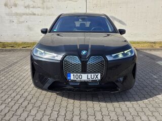 BMW iX xDrive 40 M-Pakett Autopilot 240кВ