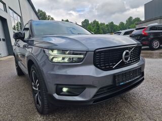Volvo XC40 R-DESIGN AWD 4x4 HARMAN/KARDON 2.0 R4 110кВ