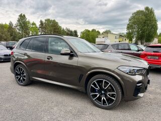 BMW X5 xDrive30d M-Sportpakett 3.0 210kW