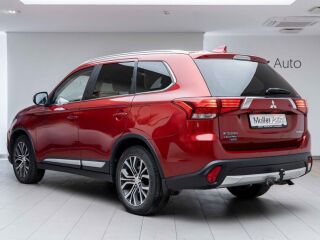 Mitsubishi Outlander 2.0 108kW