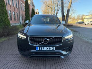 Volvo XC90 R DESIGN AWD 2.0 165кВ