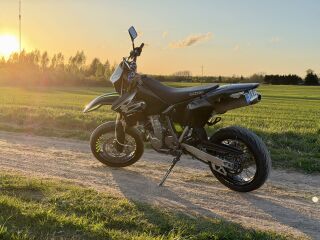 Suzuki DR-Z 400 SM 29kW