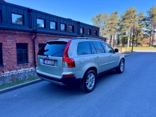 Volvo XC90 2.5 154kW