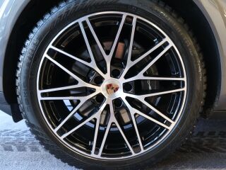 Porsche Cayenne E-Hybrid 3.0 346kW