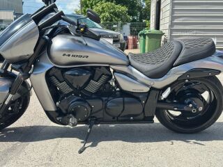 Suzuki VZR 1800