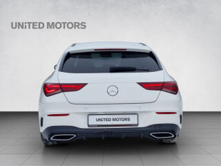 Mercedes-Benz CLA 180 Shooting Brake AMG-Line 1.3 100kW