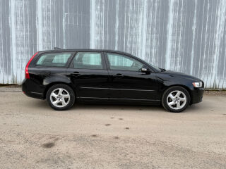 Volvo V50 Facelift SUMMUM 1.6 D2 84kW