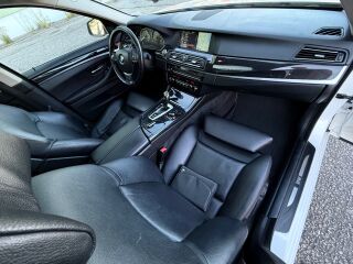 BMW 530 Touring Individual M-Sportpakett EU5 3.0 R6 TDI 190кВ