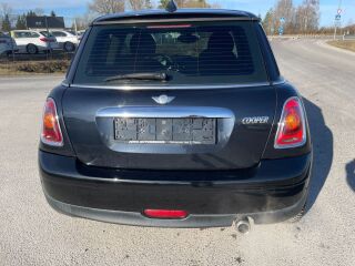 MINI Cooper 1.6 88кВ