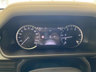Land Rover Defender 3.0 183kW