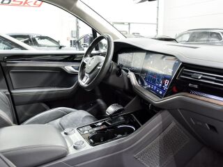 Volkswagen Touareg 4Motion Elegance 3.0 170kW