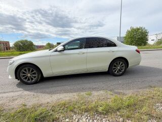 Mercedes-Benz E 220 2.0 143kW