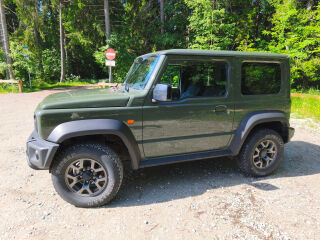 Suzuki Jimny 1.5 75кВ