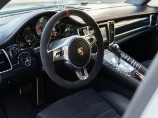 Porsche Panamera GTS 4.8 316kW