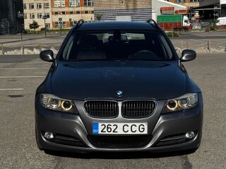 BMW 330 Touring LCI 3.0 R6 200kW