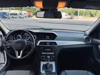 Mercedes-Benz C 220 2.1 125kW