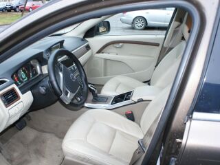 Volvo XC70 SUMMUM AVD D4 2.4 133кВ
