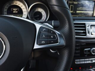 Mercedes-Benz E 350 Facelift AMG-Pakett 4-Matic 3.0 185kW