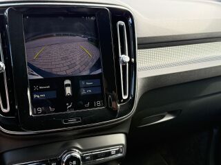 Volvo XC40 R Design 2.0 110kW