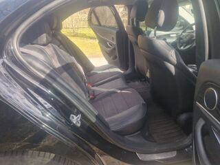 Mercedes-Benz E 220 Avantgarde 2.0 143kW