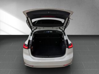 BMW 218 i Active Tourer Luxury Line 1.5 100kW