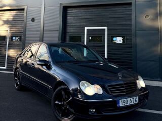 Mercedes-Benz C 240 Avantgarde 4Matic 2.6 125kW