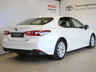 Toyota Camry Luxury Business 2.5 131kW
