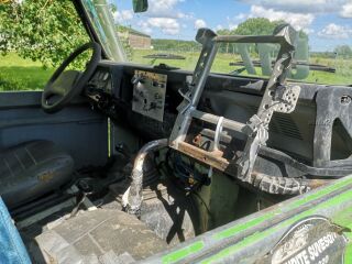 Land Rover Defender 2.5 83kW