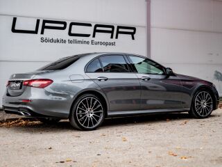 Mercedes-Benz E 220 4Matic AMG-Styling Night Package 2.0 143kW