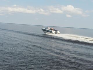 Four Winns 205 SUNDOWNER 3.3 Yamaha 225 hj V6 4-takti 165kW