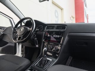Volkswagen Golf BlueMotion Comfortline Facelift 1.4 R4 TGI 81kW