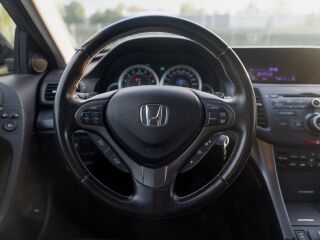 Honda Accord 2.0 V-tec 115kW