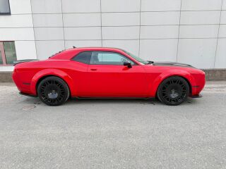 Dodge Challenger 6.4 V8 SRT 362кВ