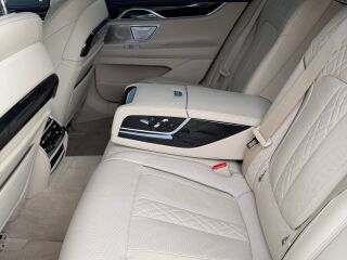 BMW 740 M-Paket 3.0 235кВ