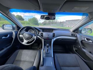 Honda Accord 2.0 115kW