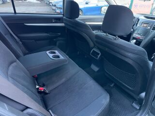 Subaru Legacy 2.5 127kW