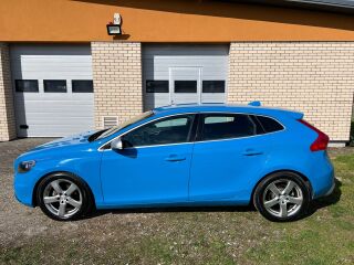 Volvo V40 R-Design 1.6 D2 84кВ