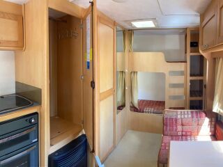 Elddis Avante 556