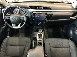 Toyota Hilux Legend 2.8 150кВ