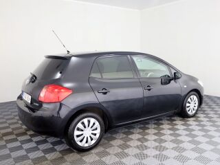 Toyota Auris Linea Sol ATM 1.4 D-4D 66кВ