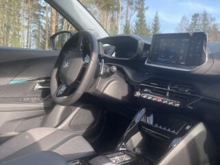 Peugeot 2008 1.2 96kW