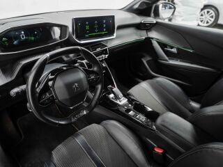 Peugeot 208 GT line 1.2 74kW