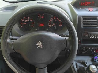 Peugeot Expert L2H1 Camper/Cargo 2.0 R4 HDi 94kW