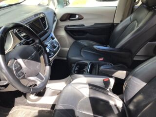 Chrysler Pacifica LUXURY TOURNG L PLUS EDITION STOW N GO EN 3.6 V6 PENTASTAR 214kW