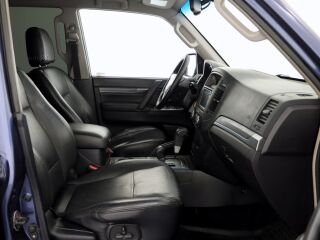 Mitsubishi Pajero Luxury ATM 3.2 DI-D 125kW