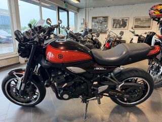 Kawasaki Z 900 RS R4 82кВ