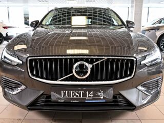 Volvo V60 AWD T6 H&K ULTIMATE BRIGHT XENIUM PRO INTELLI  2.0 T6 Long Range Plug-in 293kW