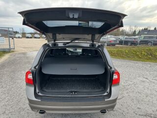 Volvo V70 D5 AWD 2.4 D5 151kW