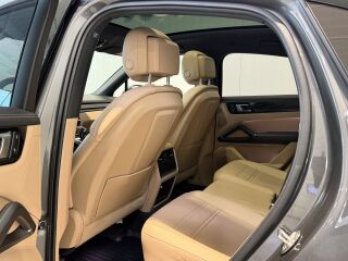 Porsche Cayenne Coupe E-Hybrid SportDesign 340KW 3.0 340kW